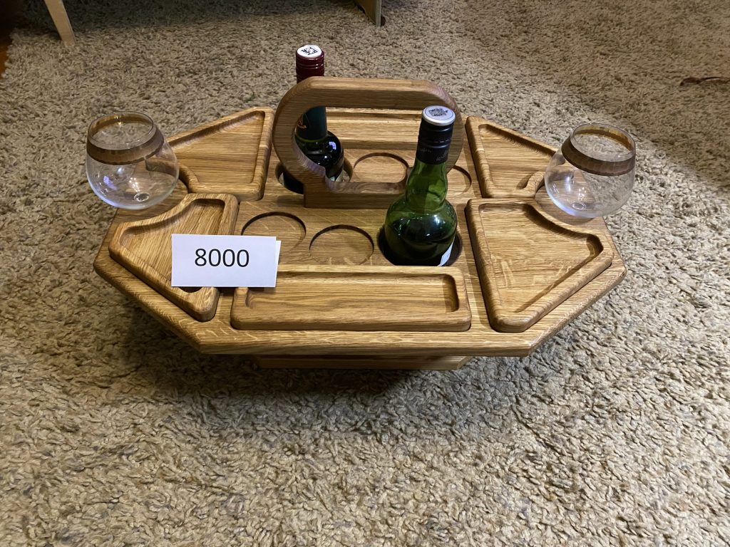 Столик под виски и вино (дуб)