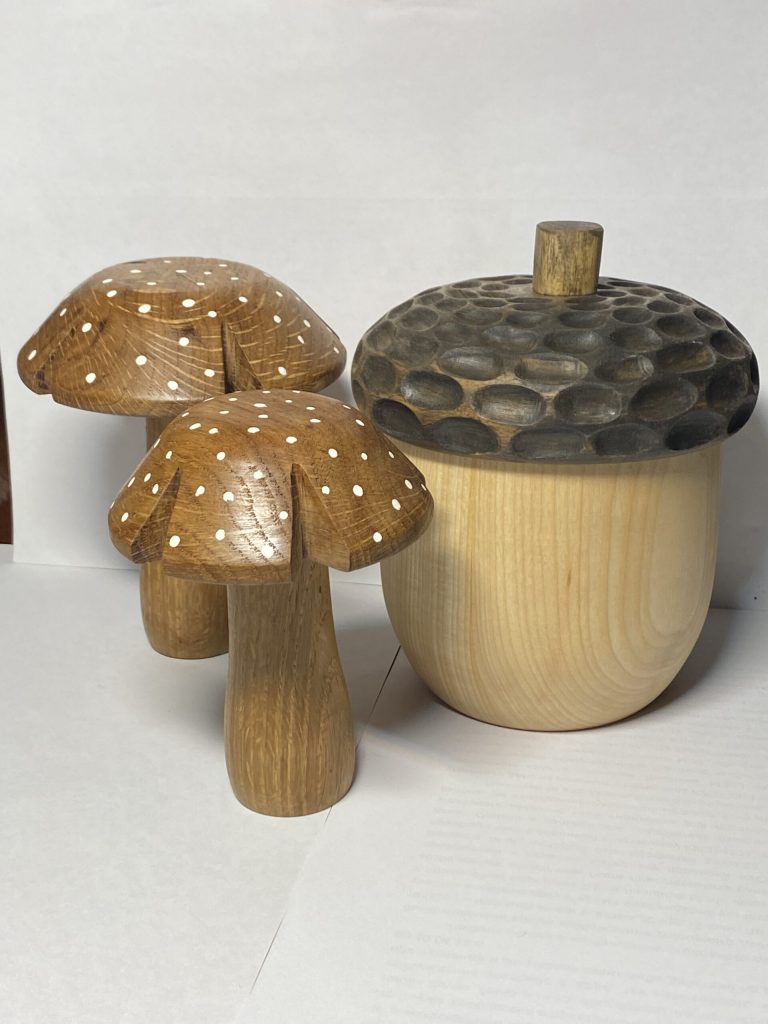 Желудь (липа/липа)