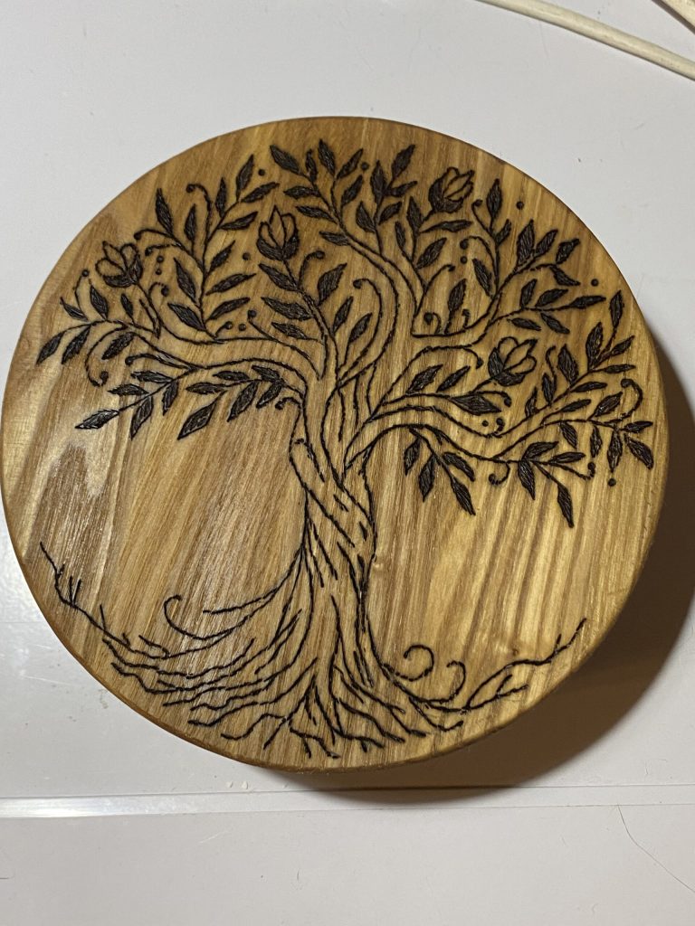 Подставка круглая  с выжиганием 